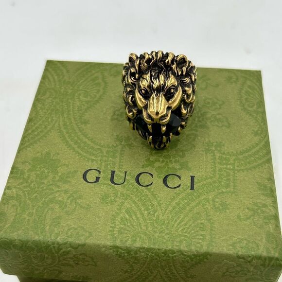 Men's Gucci iconic Lionhead ring size 10 made in Italy - Picture 1 of 7